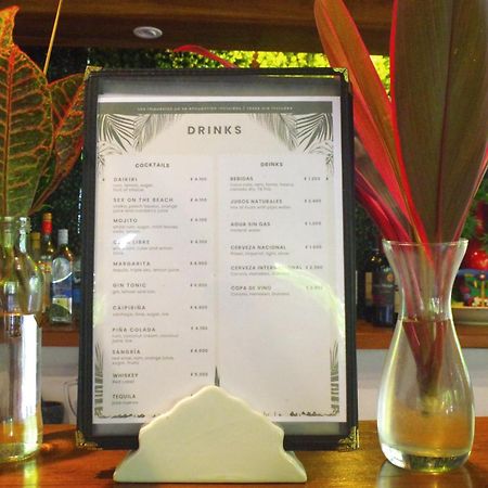 Casa Caribbean Coconut Hotel Кахуита Екстериор снимка