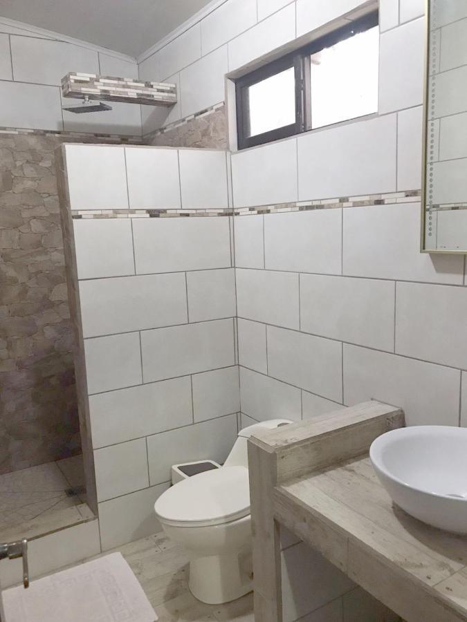 Casa Caribbean Coconut Hotel Кахуита Екстериор снимка