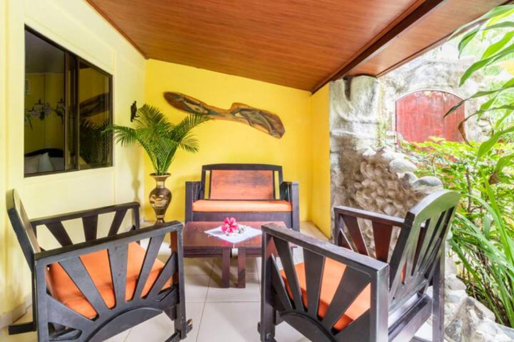 Casa Caribbean Coconut Hotel Кахуита Екстериор снимка