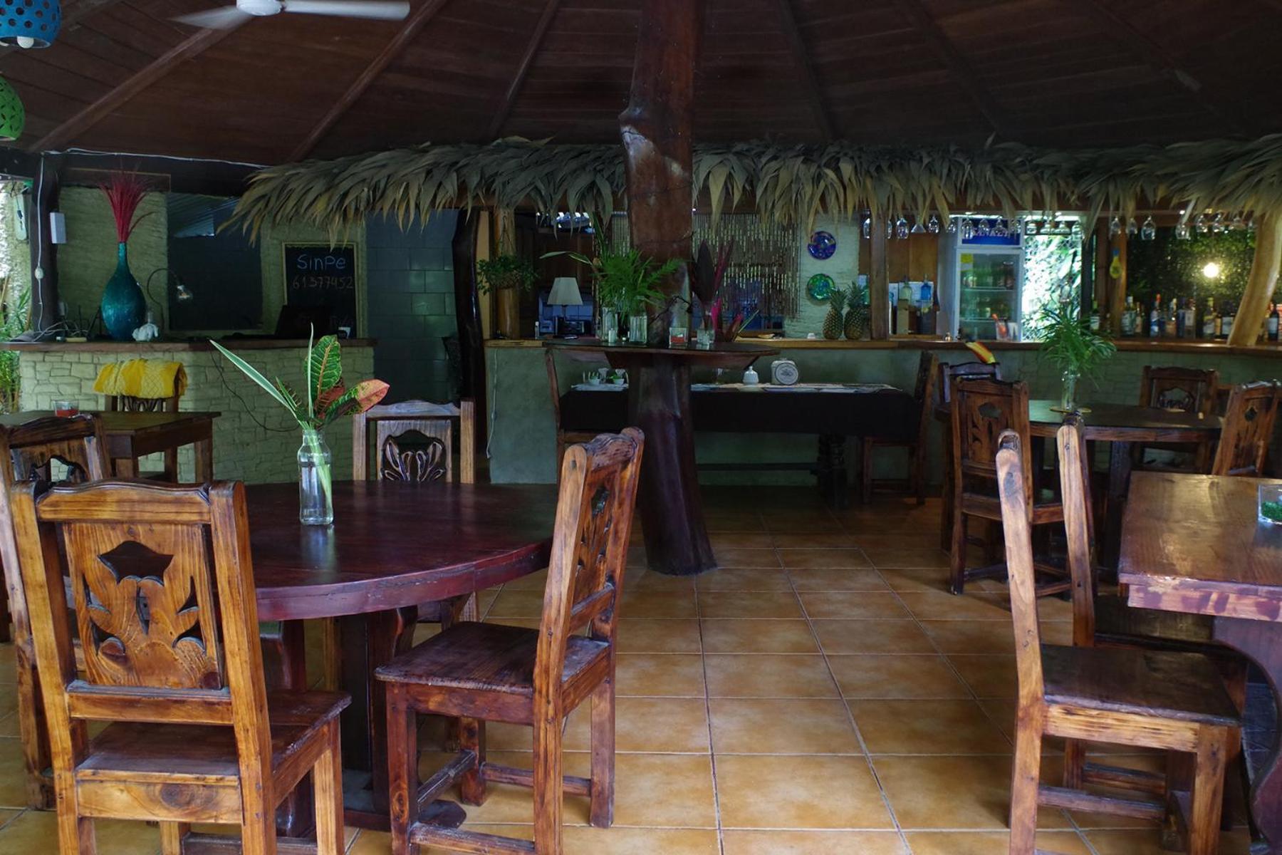 Casa Caribbean Coconut Hotel Кахуита Екстериор снимка